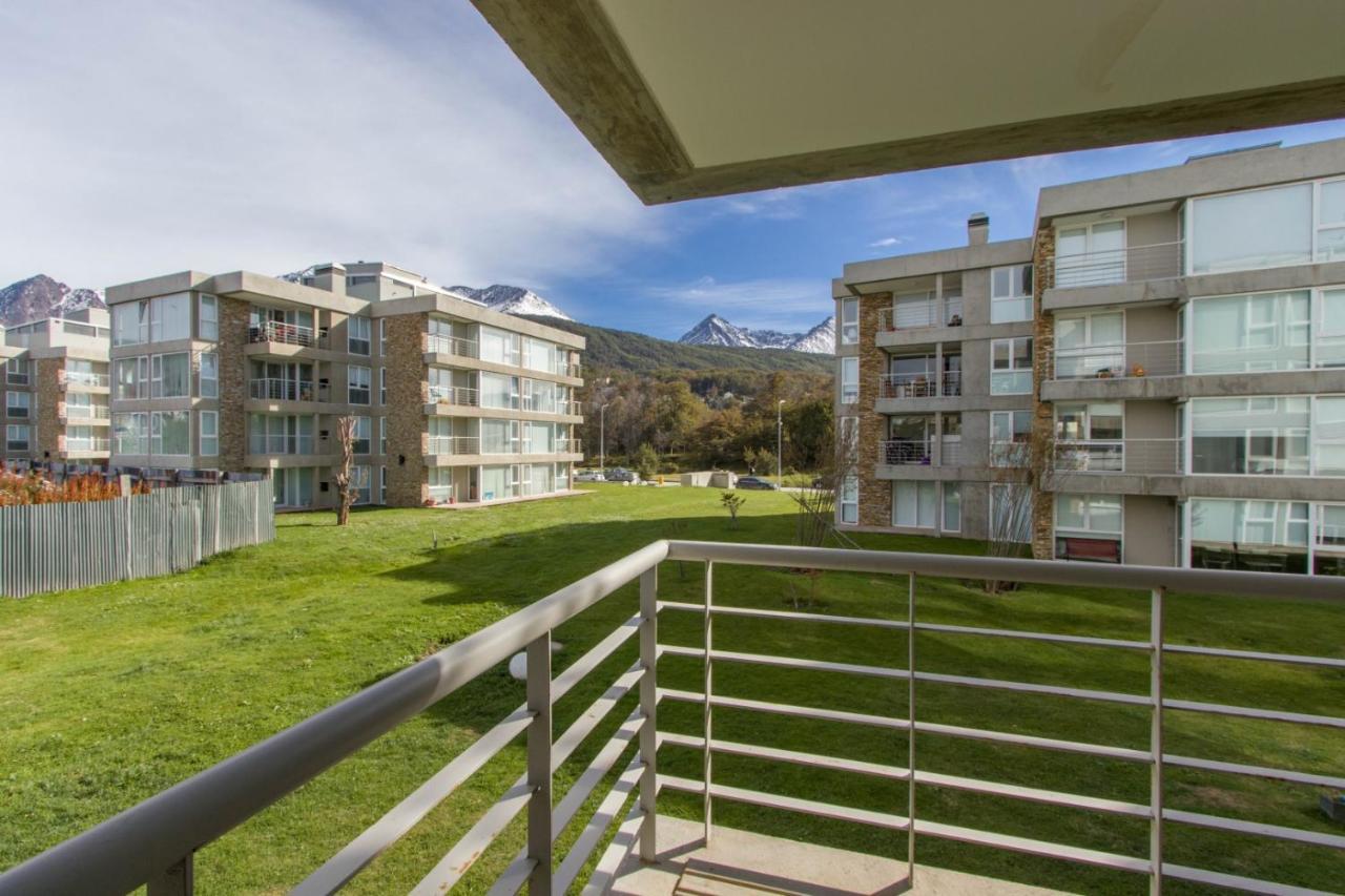 אושואיה Gray Fox Apartments Pipo מראה חיצוני תמונה