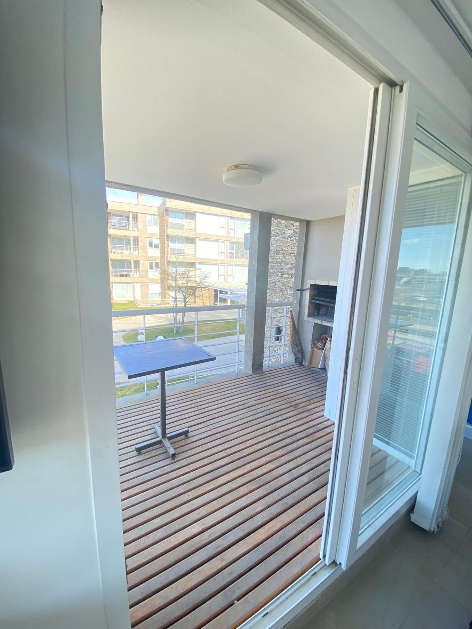 אושואיה Gray Fox Apartments Pipo מראה חיצוני תמונה