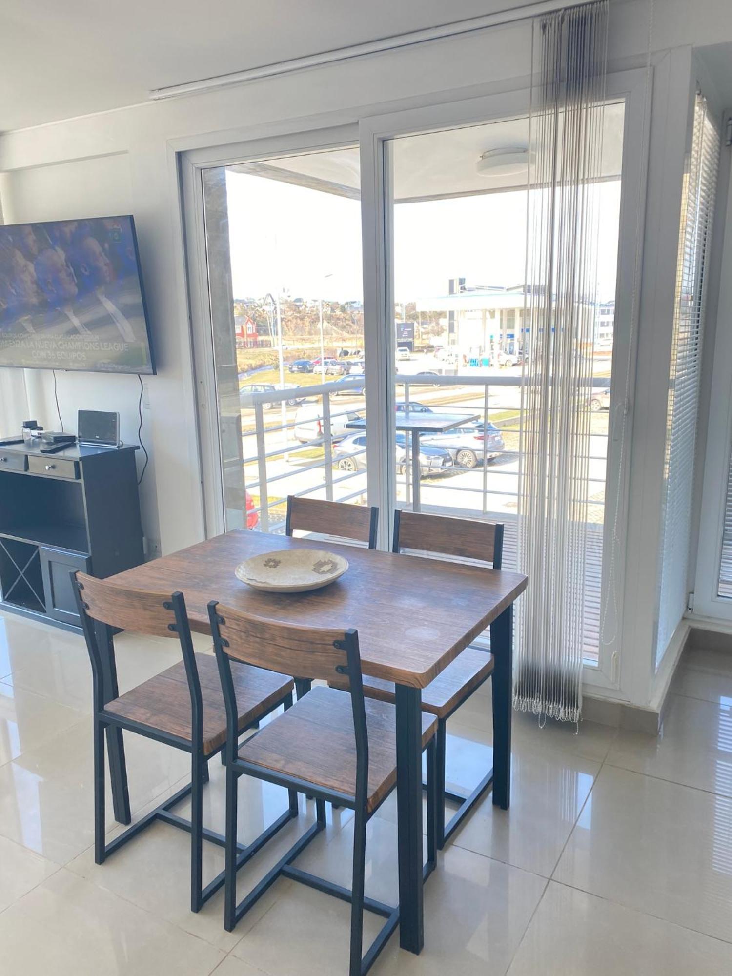 אושואיה Gray Fox Apartments Pipo מראה חיצוני תמונה